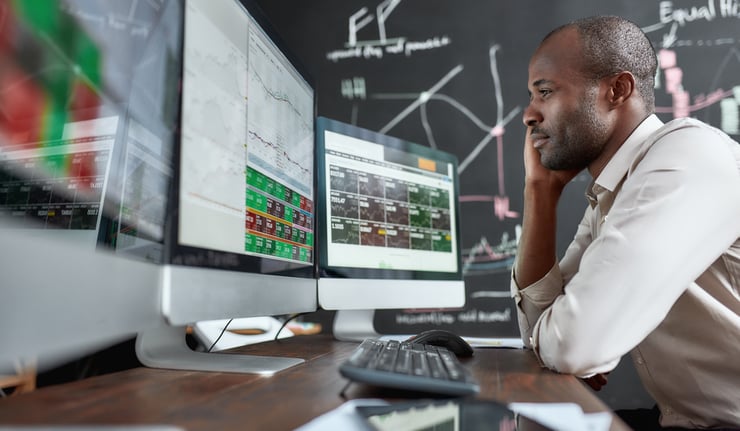 SNU Information Systems and Technology graduate at work on his computer