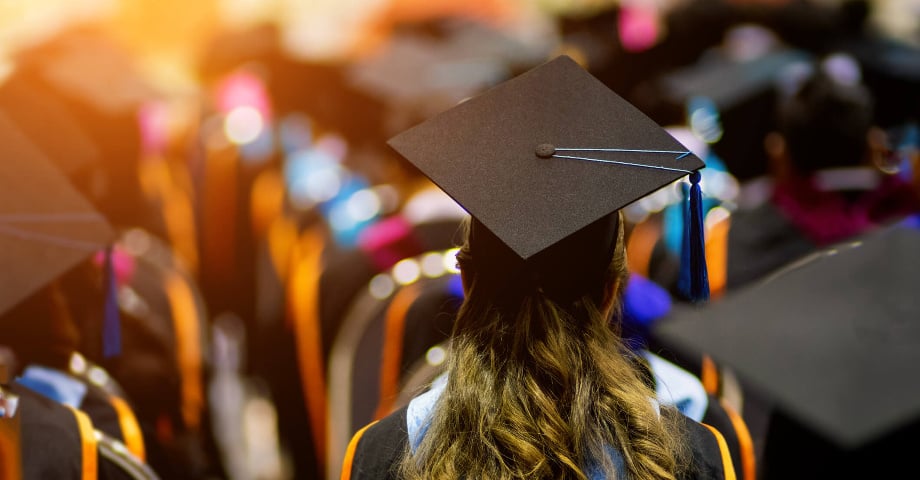 7 Signs It’s Time to Pursue Your Graduate Degree